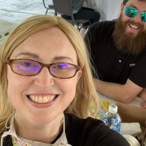 Meet the Posher! Hi! I’m Jill. ☺️🎵